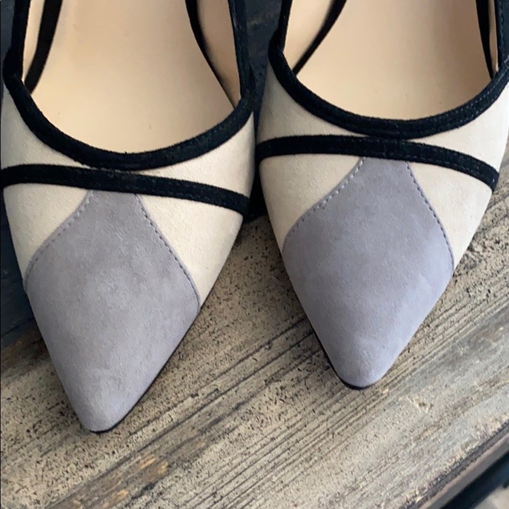Shoes - Picture 4 of 6